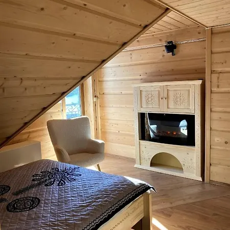 アパート Philla ザコパネ